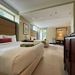 Deluxe Room B W Private Beach, Inifnity Pool & Golf
