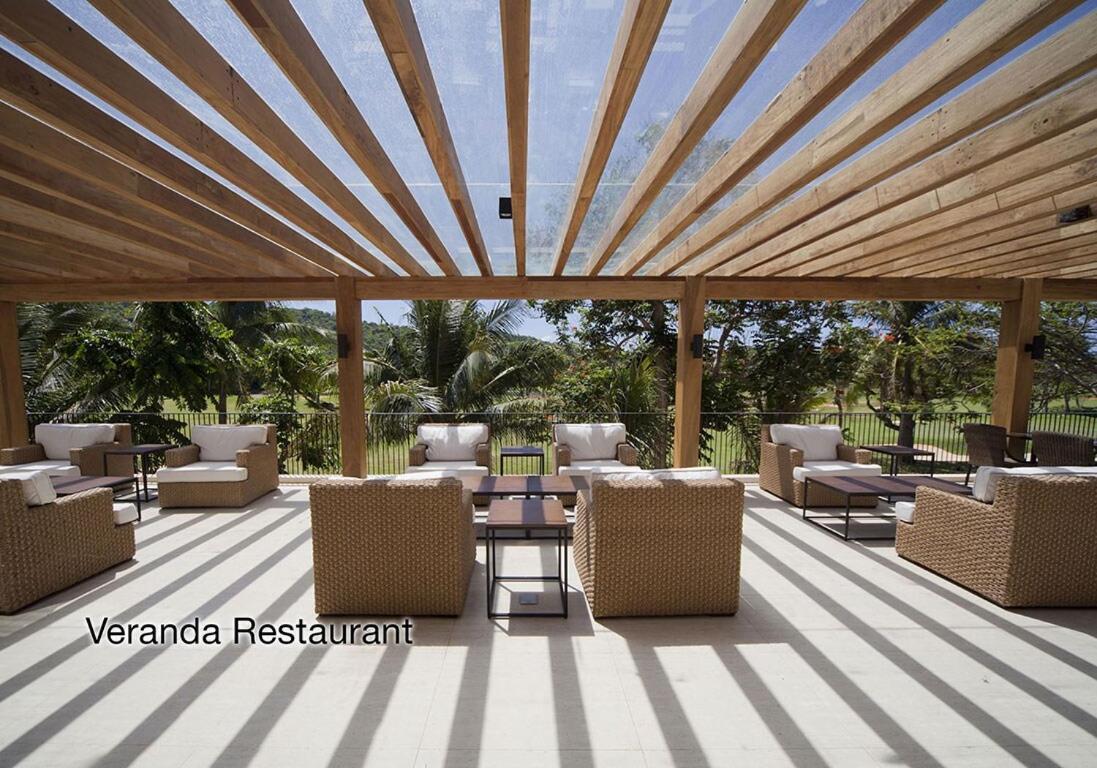 Deluxe B W Private Beach, Inifnity Pool & Golf *