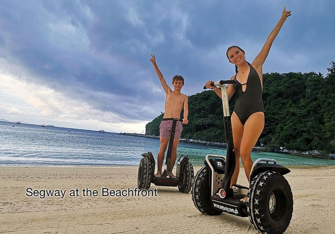 Deluxe B W Private Beach, Inifnity Pool & Golf Apartment Boracay Island